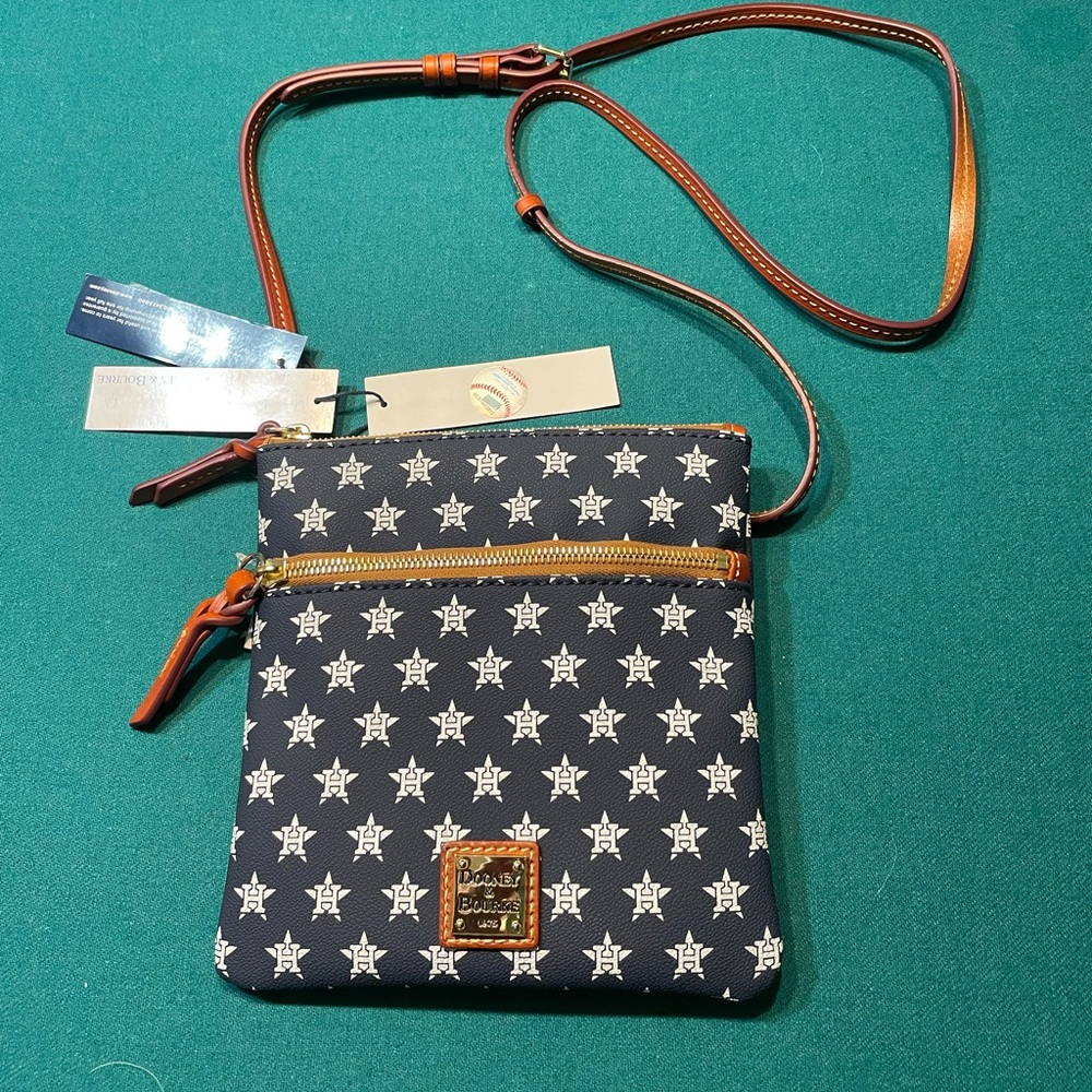 WORLD SERIES- We made it! Dooney & Bourke Astros Crossbody